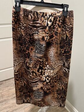 Nuggles Skirt – Wild Mix Animal Print plus Size 2X